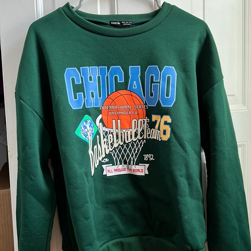 SHEIN Sweatshirt